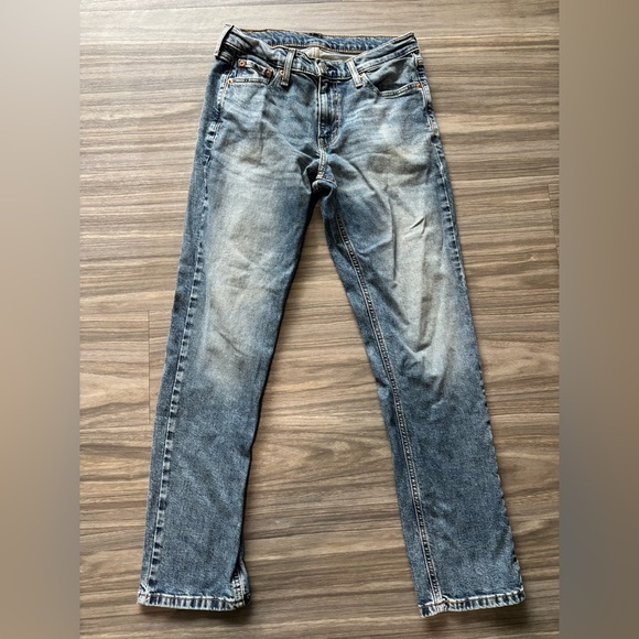 Levi's Blue Straight Leg Jeans with Vintage Fading - Picture 1 of 4